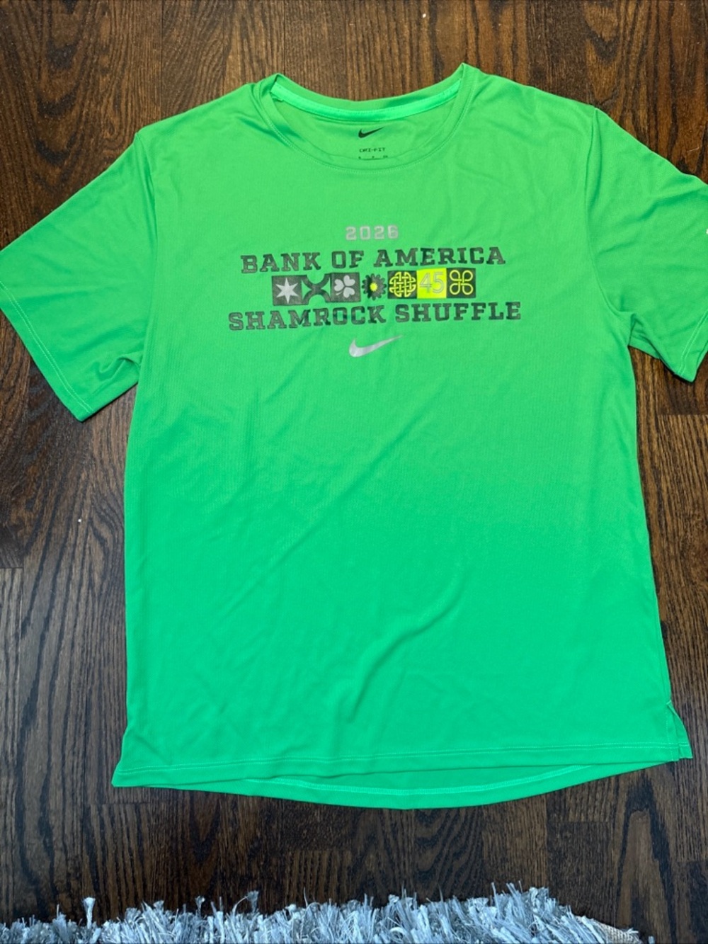 New Nike Men’s 2026 Shamrock Shuffle 8K Participant Race shirt